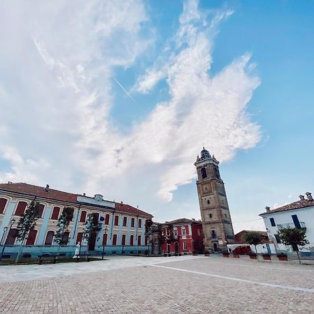 La Casa Nelle Aie - Appartamento Nebbiolo - Free Wifi E Ac La Morra Buitenkant foto
