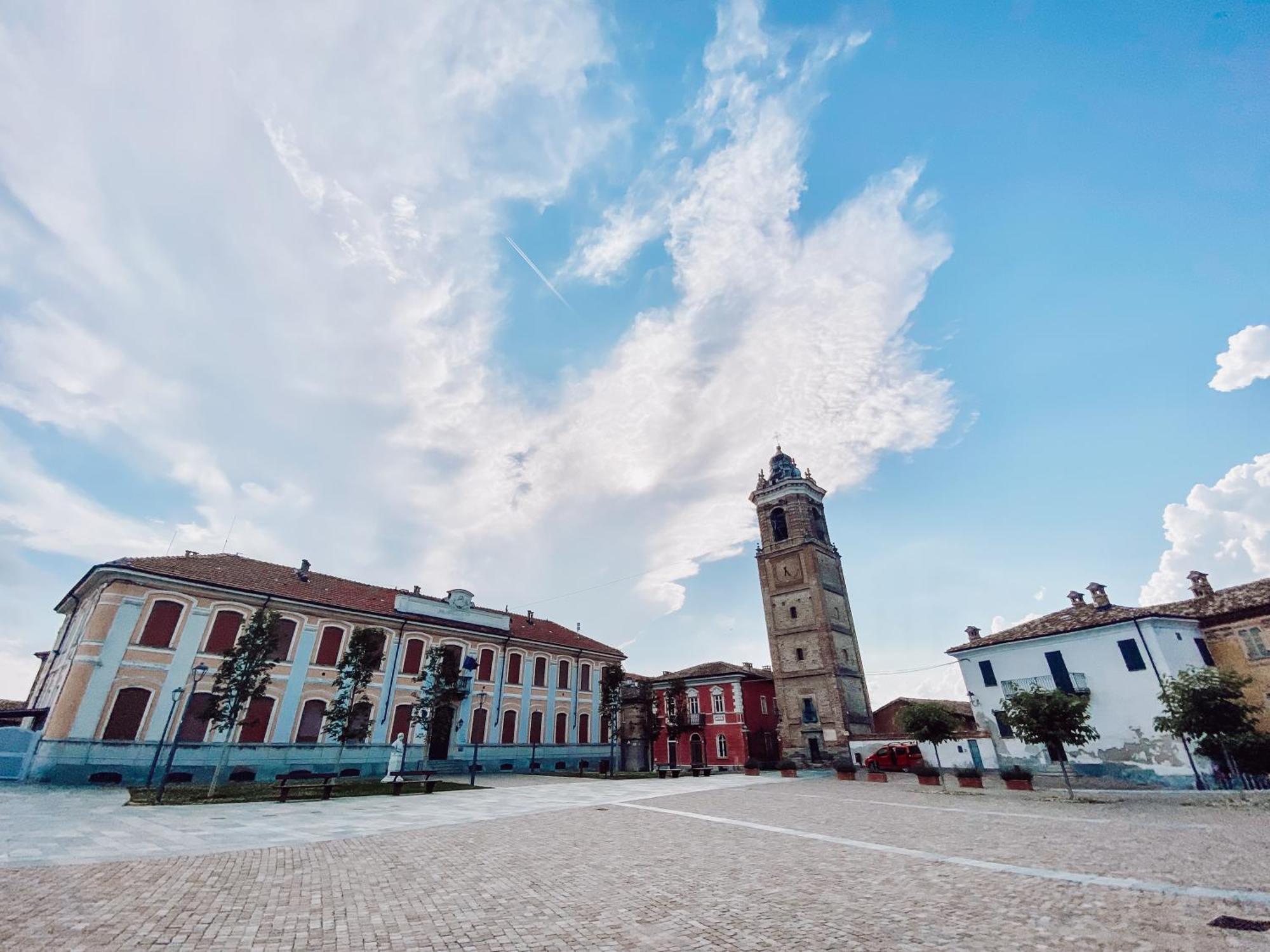 La Casa Nelle Aie - Appartamento Nebbiolo - Free Wifi E Ac La Morra Buitenkant foto